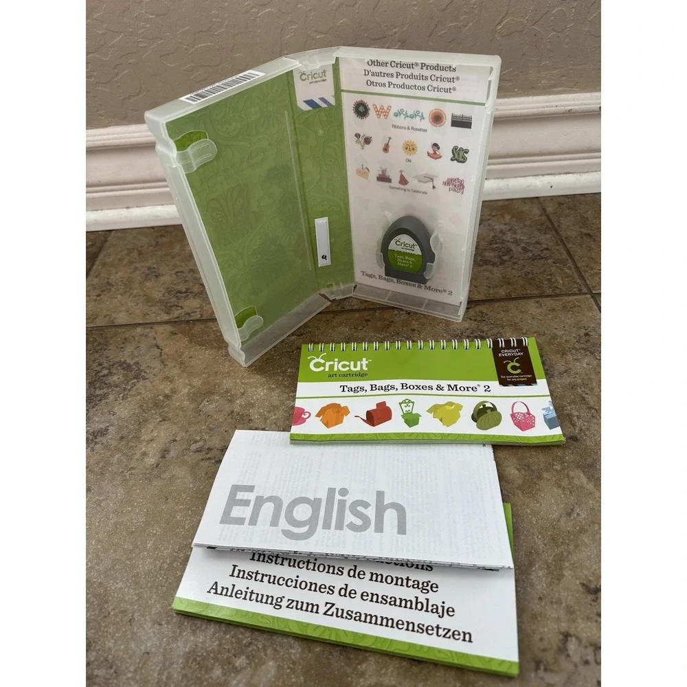 Cricut  Tags, Bags, Boxes & More 2 - Cartridge, Instructions, Missing Overlap